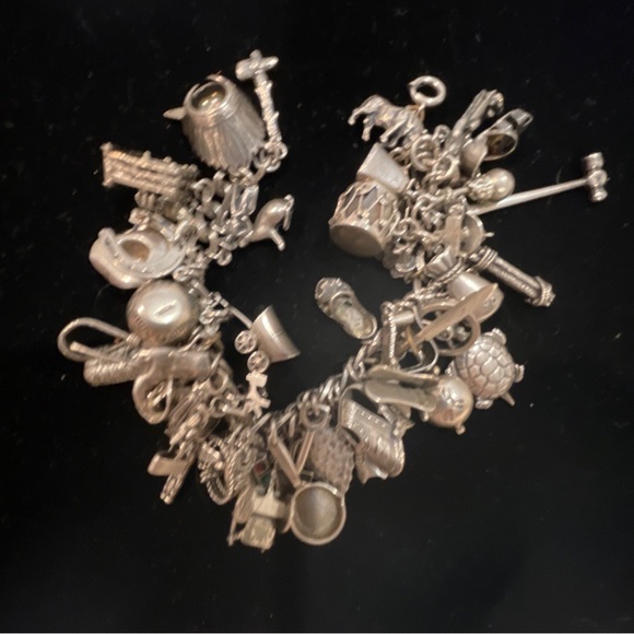 VINTAGE WESTERN NATIVE AMERICANA LOADED CHARM BRACELET 55+ CHARMS STERLING - Picture 3 of 16